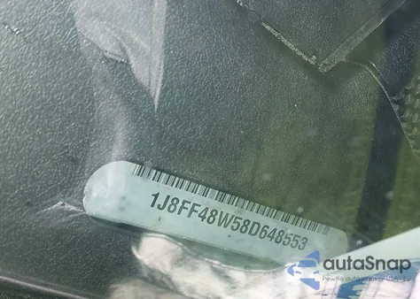 2008 Jeep Patriot Limited z USA, uszkodzony, nr VIN 1J8FF48W58D648553